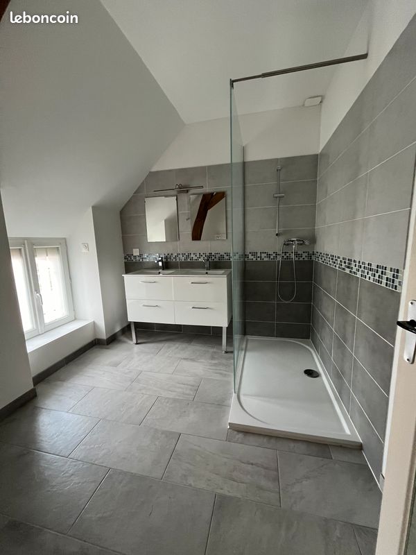 Maison 5 pièces 130 m² · à Saint-Hilaire-Saint-Mesmin · 130 m² · 1 070 €/mois