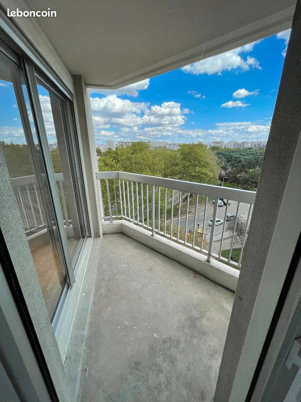 Appartement 4 pièces 81 m² · à Lyon 7ème Arrondissement · 81 m² · 1 455 €/mois