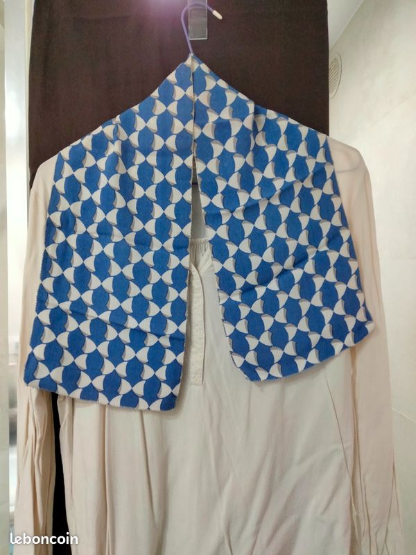 Foulard 93x19 cms (image 1)