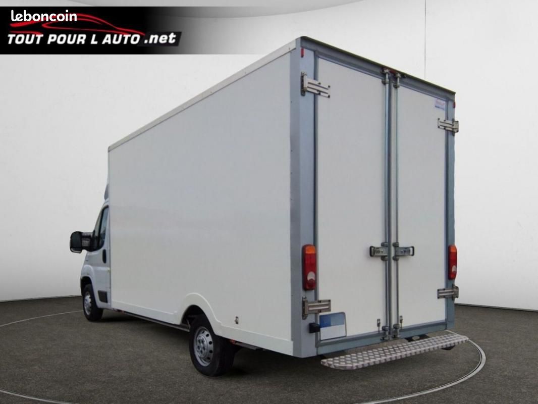 Fiat Ducato GRD VOL 3.5 MAXI L 2.3 MULTIJET 130CH CAISSE DEMENAGEMENT (image 9)