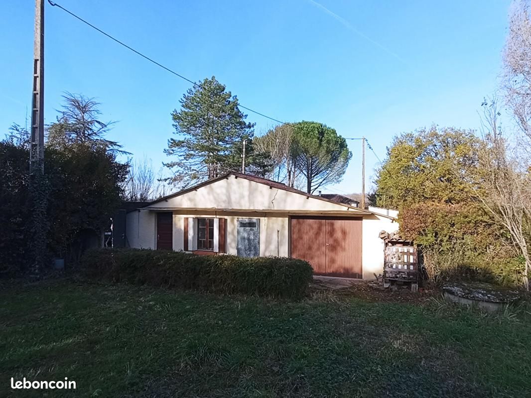 Terrain 960 m² Albi · 50 000 €