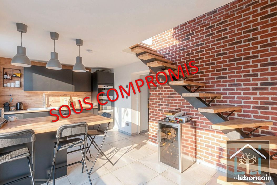 Maison 6 pièces 159 m² · à Dagneux · 159 m² · 259 000 €