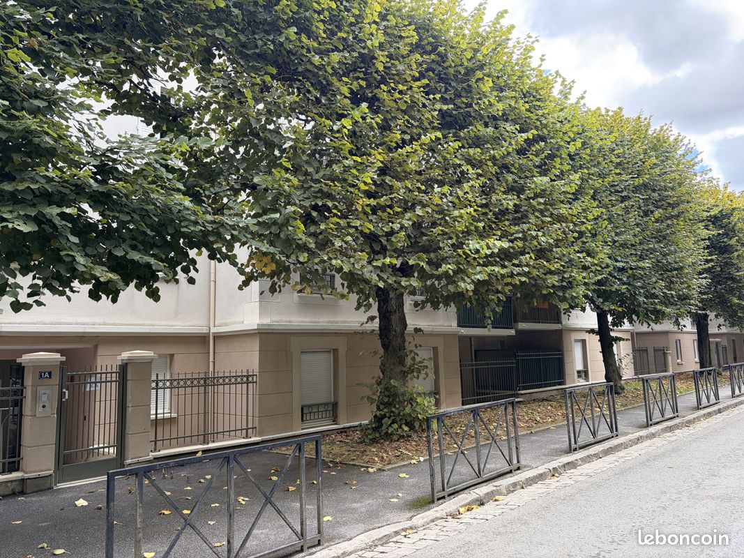 Appartement 3 pièces 54 m² · à Trappes · 54 m² · 950 €/mois