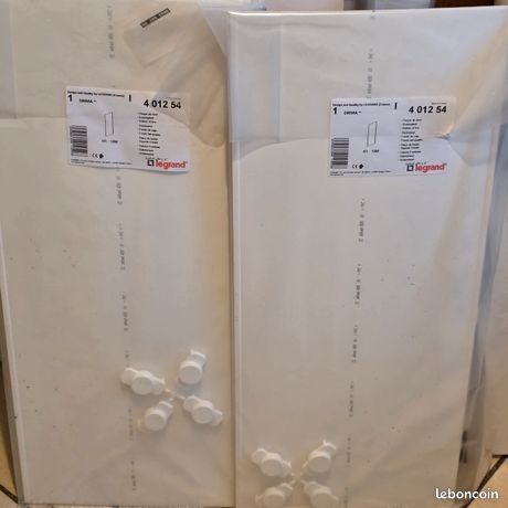 Legrand - Porte DRIVIA blanche IP 40 - IK 07 - pour coffret réf.4 012 23 - RAL 9