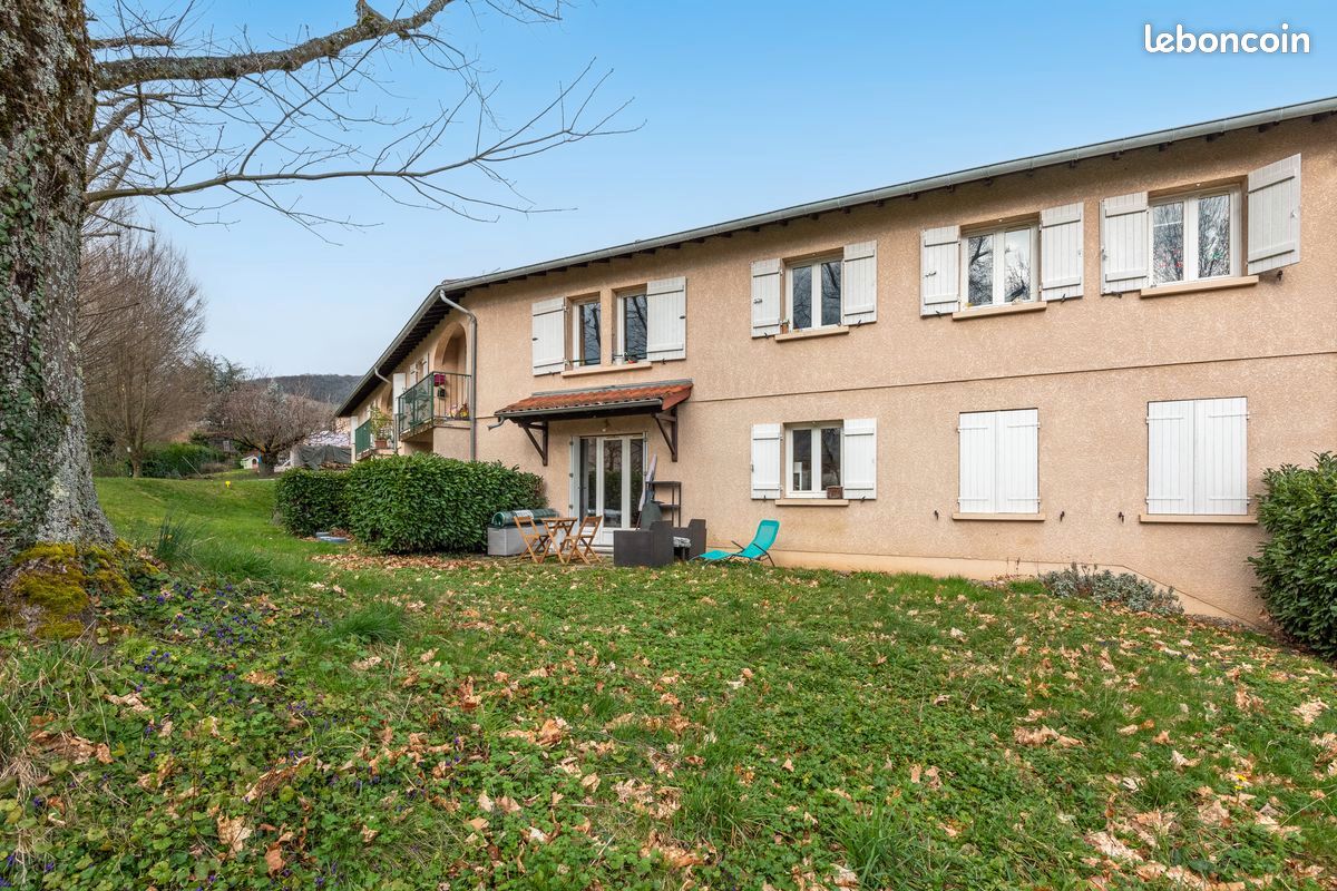 Appartement 4 pièces 80 m² · à Quincié-en-Beaujolais · 80 m² · 130 000 €