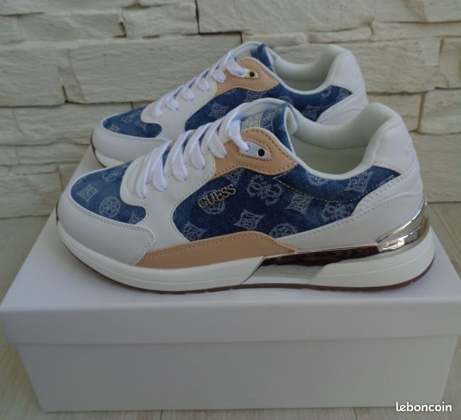 Superbes baskets Guess modèle Moxea20 en jean (image 4)