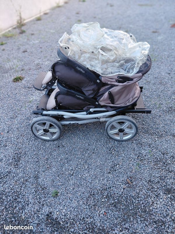 Poussette double peg perego Équipement bébé