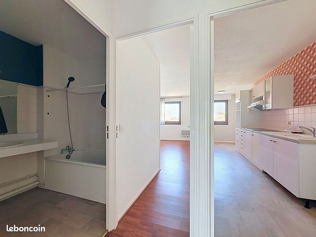 Appartement 2 pièces 57 m² · à Bordeaux · 57 m² · 216 000 €