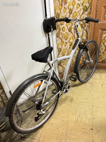 Vélo Ville Femme MBK – Violet – 5 Vitesses – Bon état – Occasion