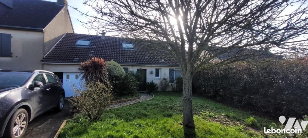 Maison 6 pièces 105 m² · à Granville · 105 m² · 1 000 €/mois