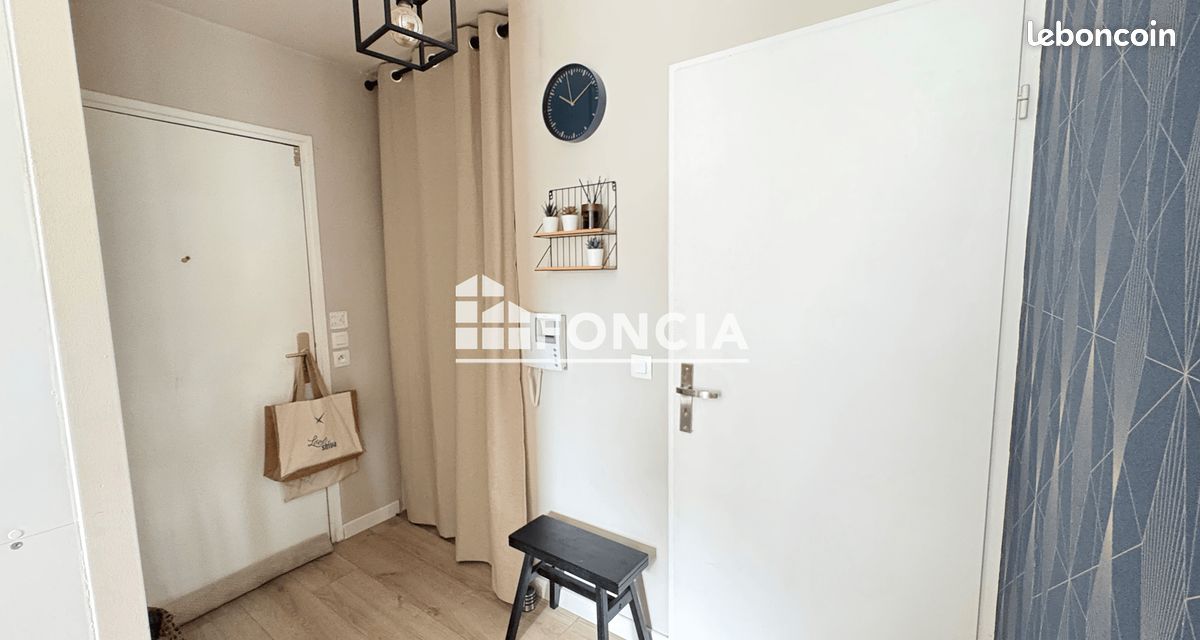 En limite d'Antony - T3 Cosy avec balcon et parking (image 9)