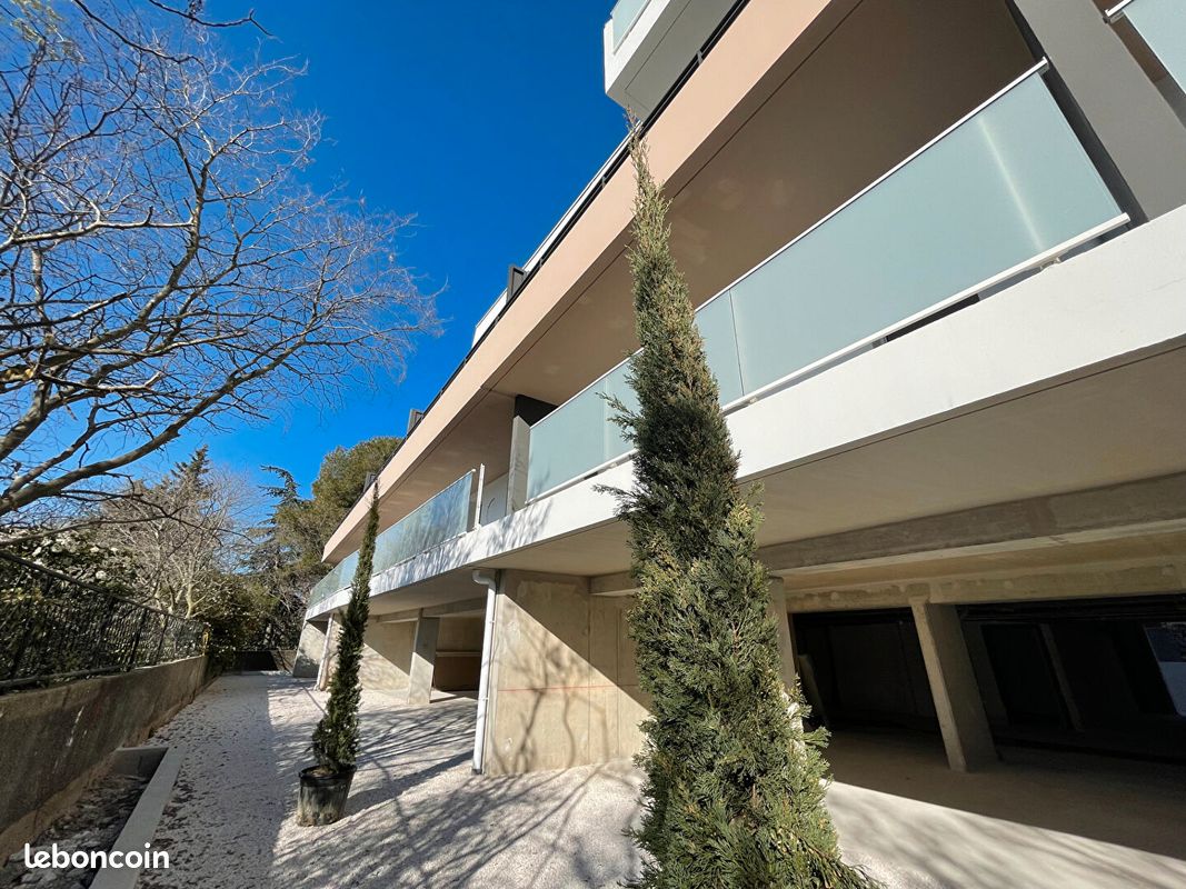Appartement 2 pièces 43 m² · à Nîmes · 43 m² · 611 €/mois