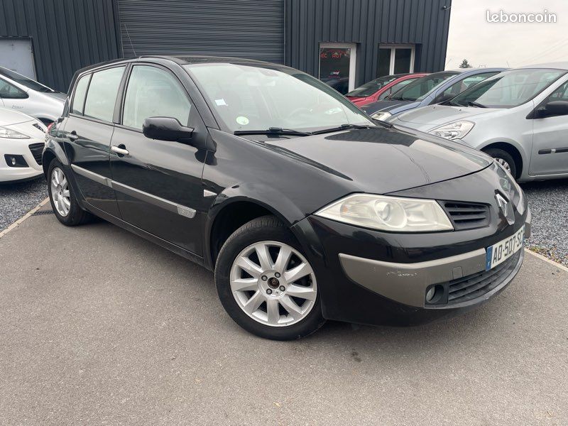 Renault Mégane II 1,6i Essence 16V 110 Chvx « Régulateur de vitesse,Climatisation,Jantes » (image 1)