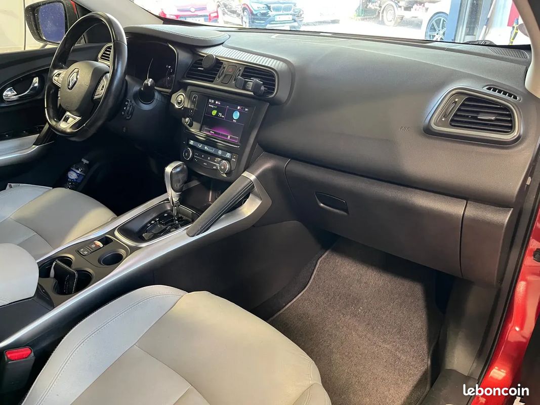 RENAULT Kadjar 1.2 130ch 130 Intens 2016 - 2018 - 87 500 km - Faible kilométrage - Boîte auto (image 24)