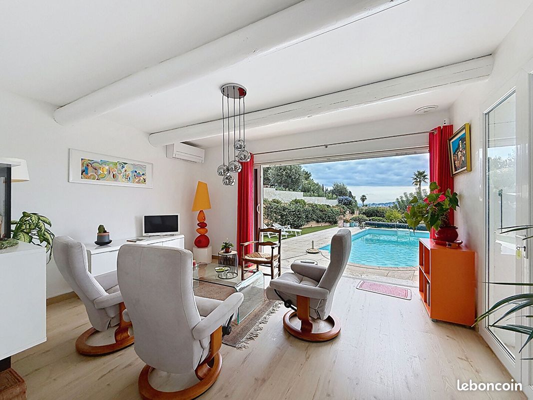 Maison 5 pièces 107 m² · à Ceyreste · 107 m² · 680 000 €