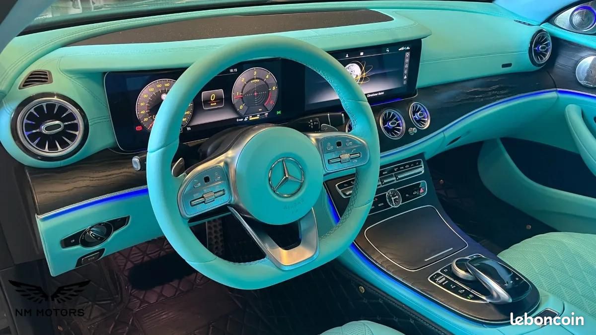Mercedes Classe E 220 D 195 CV AMG LINE 4MATIC 9G-TRONIC BVA - INTERIEUR TIFFANY BLUE (image 9)