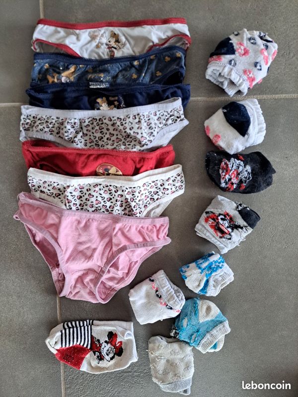 Lot de culottes taille 2-3 ans Vêtements bébé