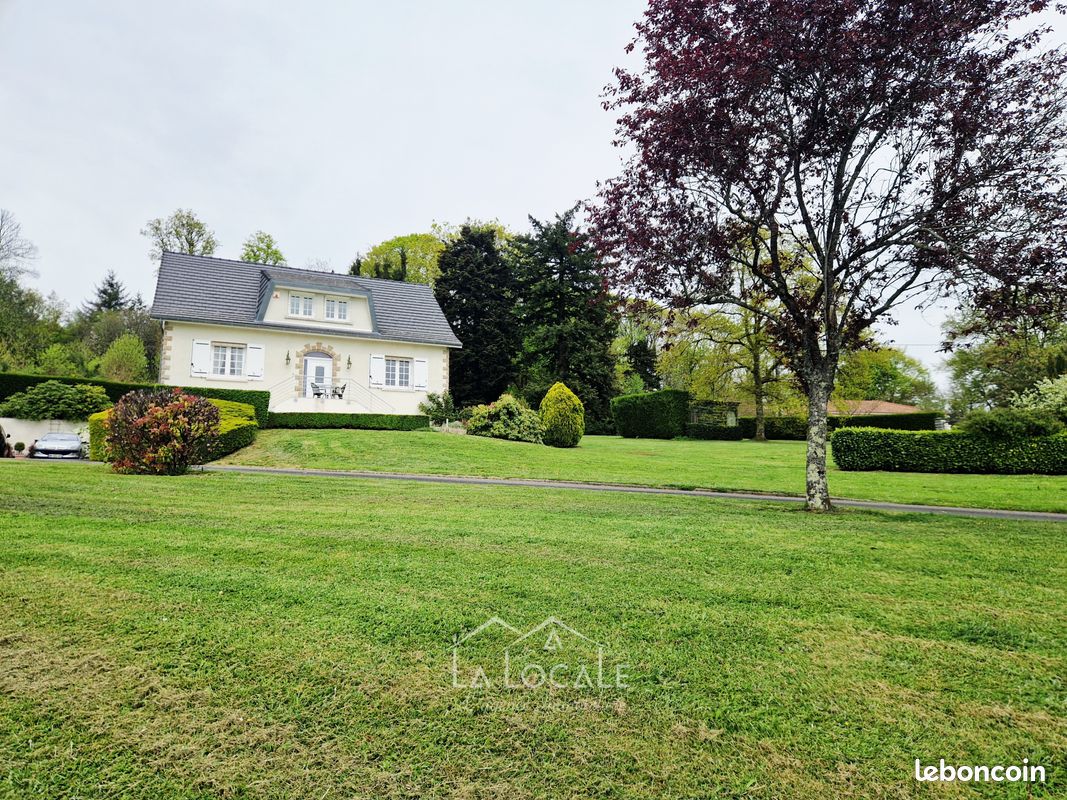 Maison 6 pièces 175 m² · à Bonnac-la-Côte · 175 m² · 275 000 €