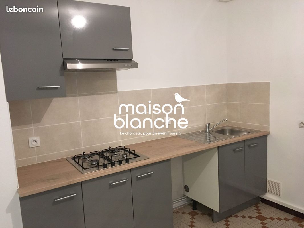 Appartement 3 pièces 76 m² · à Parthenay · 76 m² · 531 €/mois