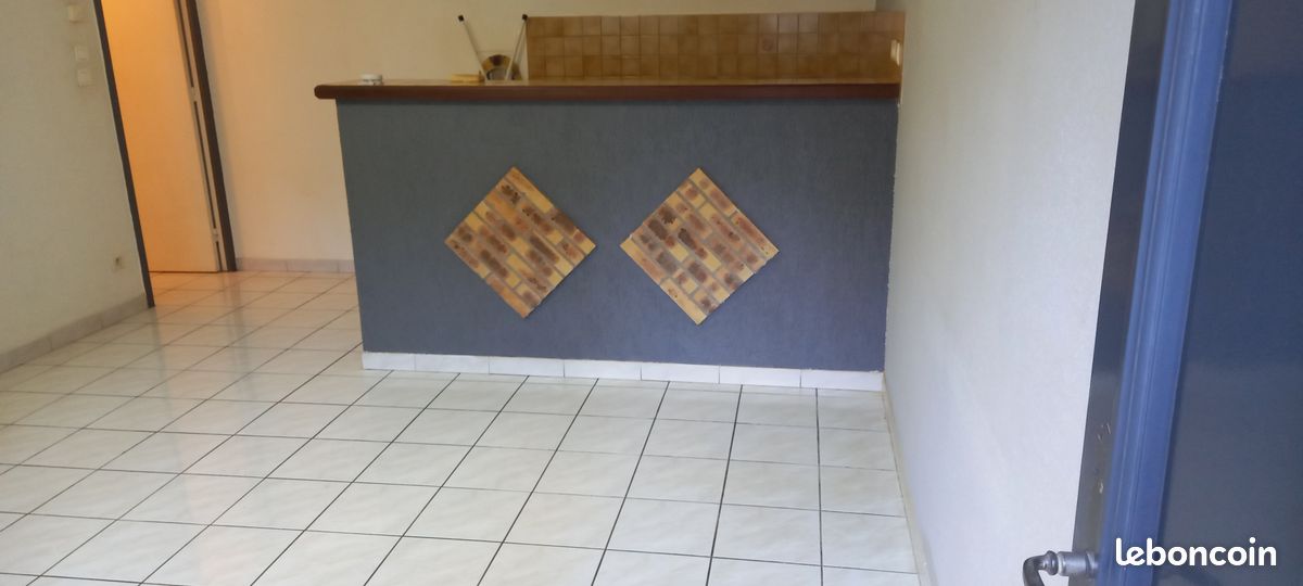 Appartement 2 pièces 40 m² · à Moulins · 40 m² · 430 €