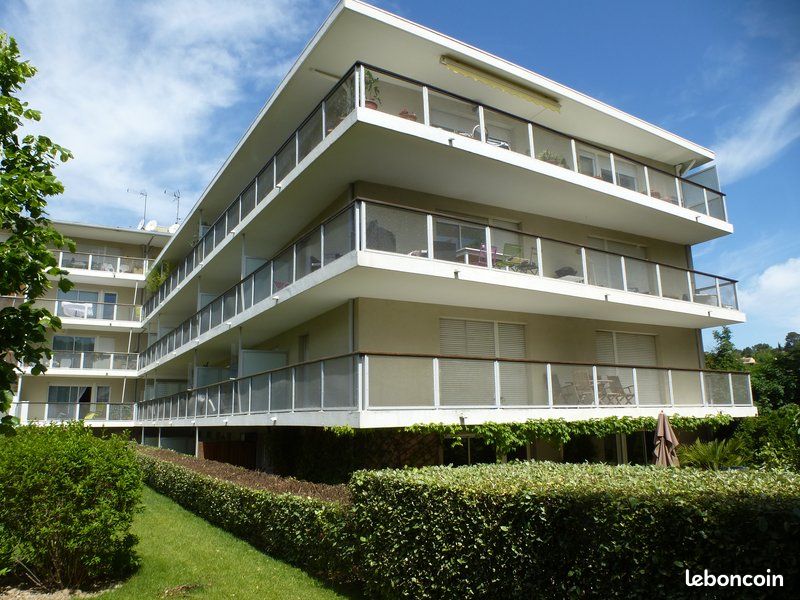 Appartement 2 pièces 38 m² · à Aix-en-Provence · 38 m² · 905 €