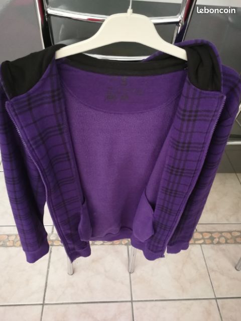 Veste voilet et noir neuve (image 2)