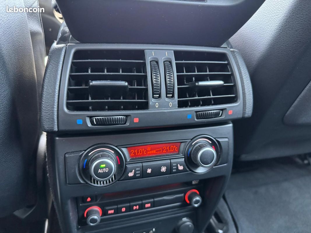 BMW X6 xDrive50i (E71) 4.4 V8 biturbo N63 (image 24)