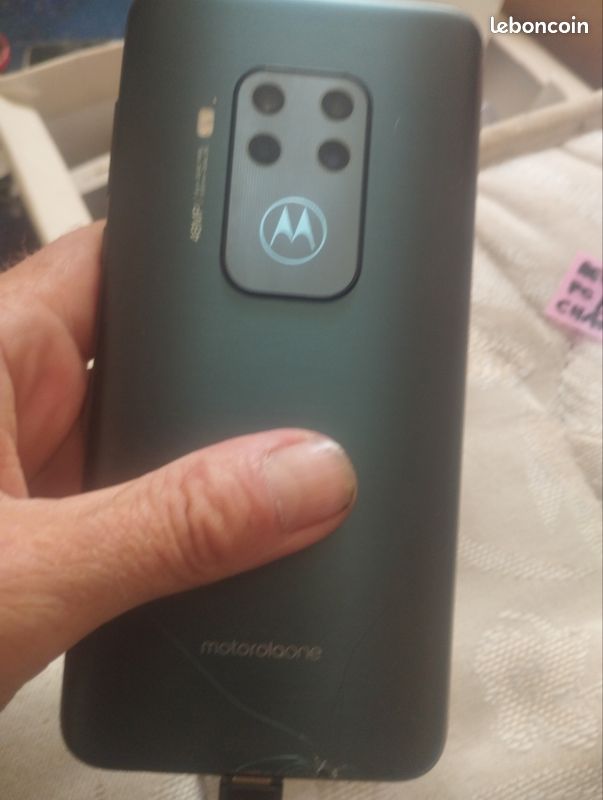 Toutes pièces Motorola one zoom (image 2)
