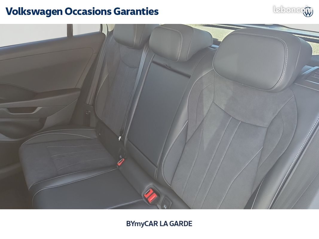 VOLKSWAGEN T-Roc 1.5 eTSI EVO2 Hybrid 116 ch DSG7 Style (image 12)