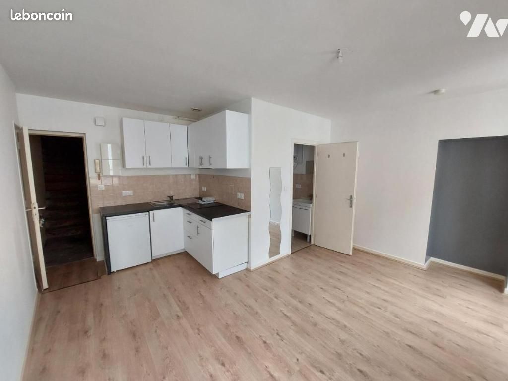 Appartement 1 pièce 21 m² · à Tournon-sur-Rhône · 21 m² · 390 €/mois