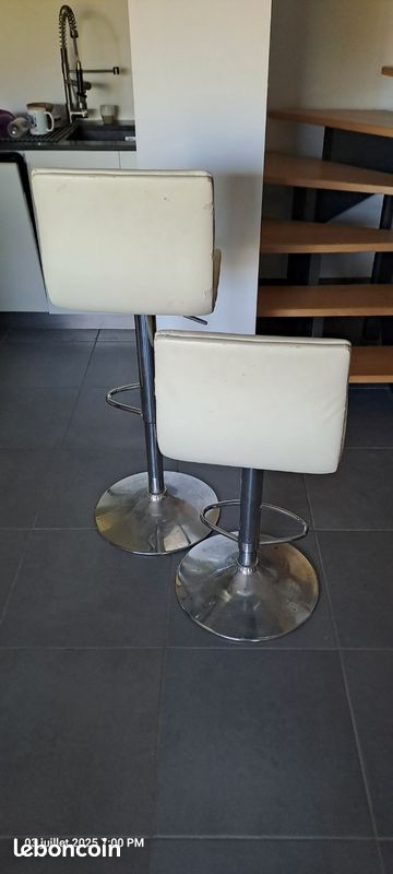 Sièges de bar (image 2)