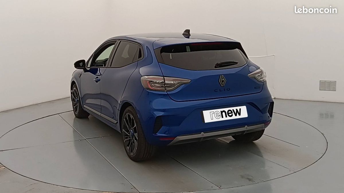 Renault clio e tech full hybrid 145 ch gsr2 esprit alpine (image 7)