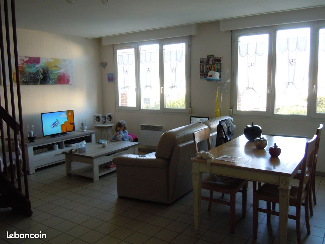 Appartement 3 pièces 82 m² · à Calais · 82 m² · 800 €/mois