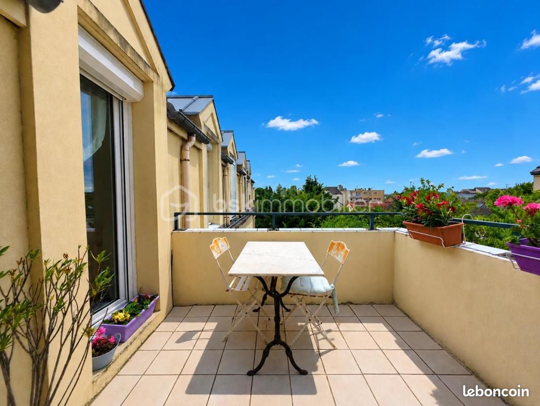 Appartement 2 pièces 51 m² · à Livry-Gargan · 51 m² · 169 000 €