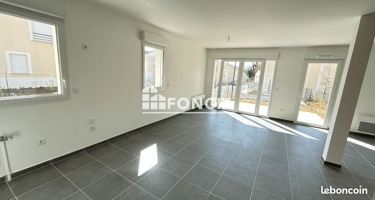 Appartement 4 pièces 78 m² · à Saint-Hilarion · 78 m² · 918 €/mois