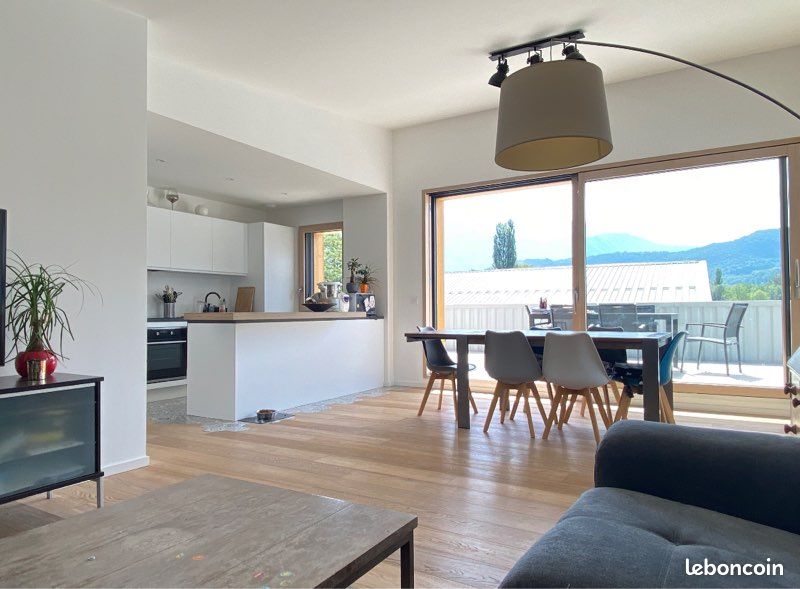 Appartement avec terrasse de 100m2 et jacuzzi (image 3)
