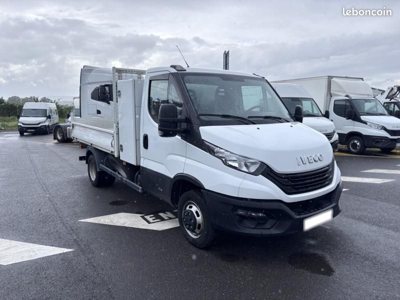Iveco Daily CCb 35C16H3.0 L - BENNE + COFFRE - 32 500 HT (image 1)
