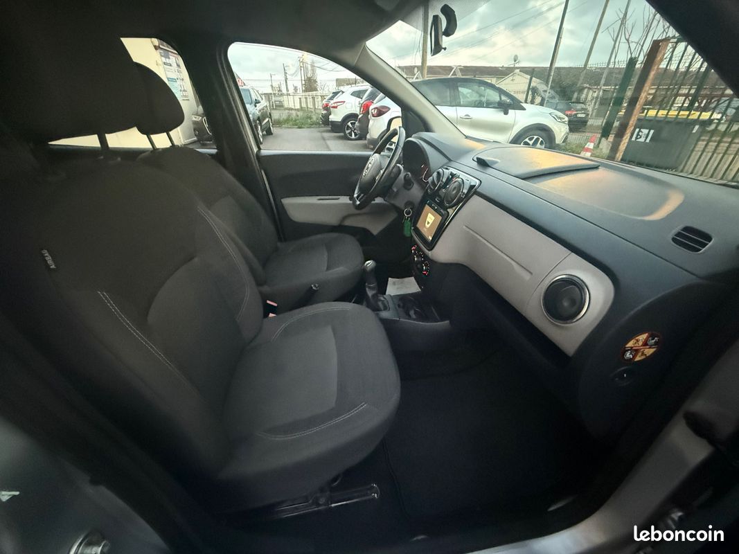 Dacia lodgy 1.2i tce - 16v turbo 115cv silver line 7 places 2016 (image 14)