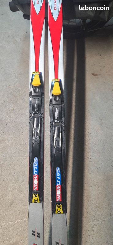 SKI DE FOND ROSSIGNOL X-TOUR ESCAPE R-SKIN UNISEXE - Rhéal Pitre Sports