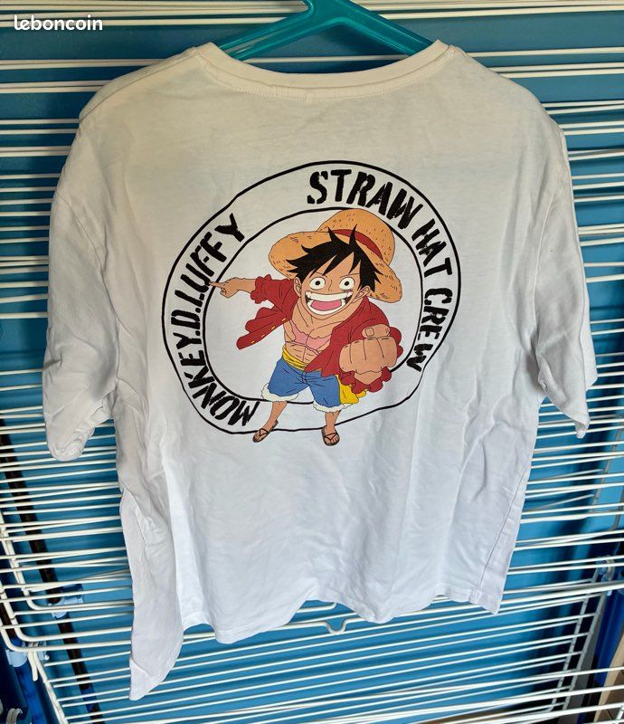 Tee-shirt One Piece 11-12 ans (image 1)