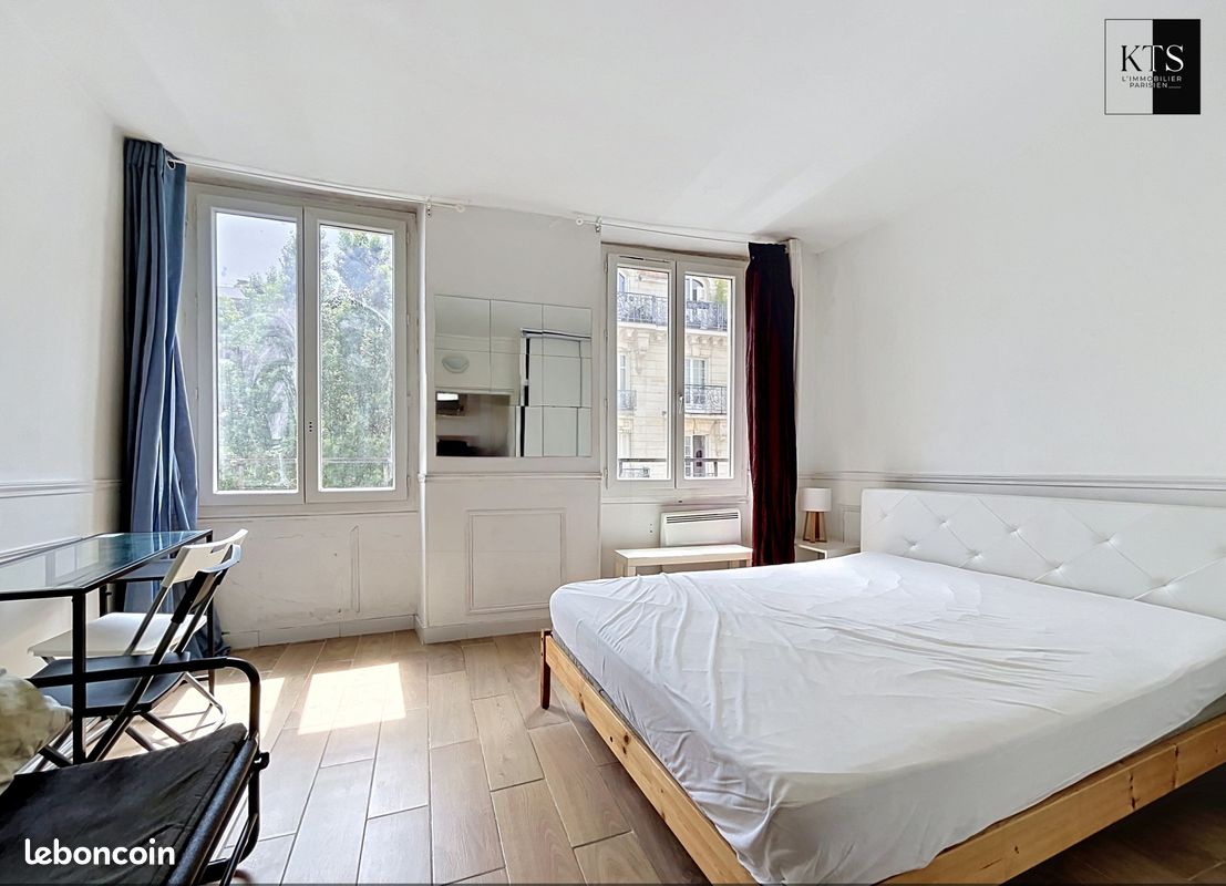 Appartement 2 pièces 25 m² · à Paris · 25 m² · 220 000 €