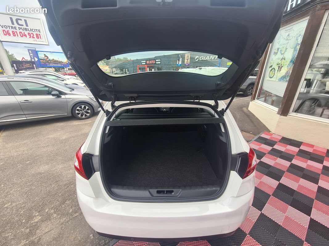 PEUGEOT 308 Affaire 1.6 BLUEHDi 100ch S&S PREMIUM PACK 2 PLACES BVM5 (image 10)