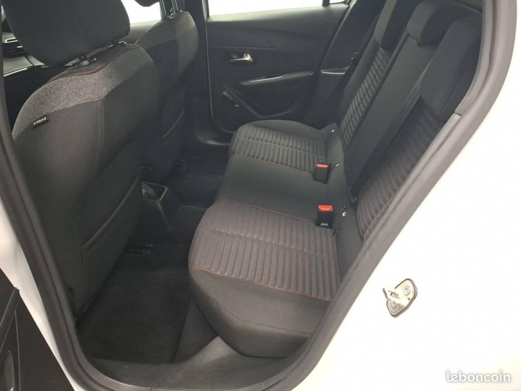 Peugeot 208 II PureTech 100 S&S BVM6 Active Business 5p (image 26)