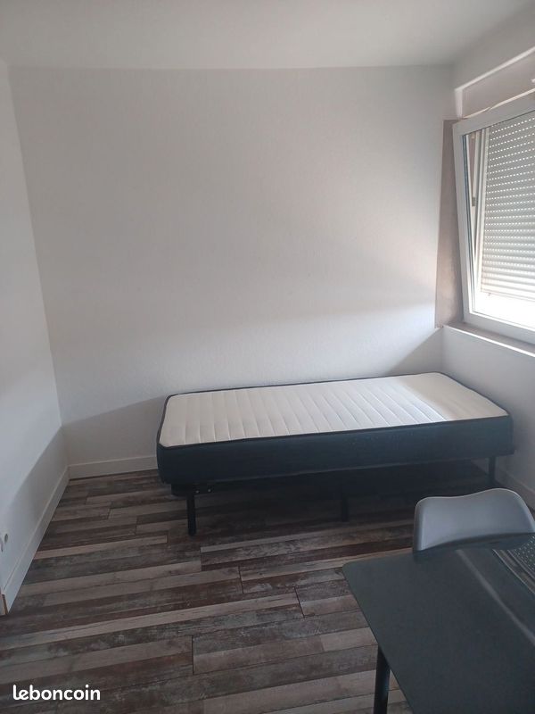 Appartement 1 pièce 21 m² · à Château-Salins · 21 m² · 270 €