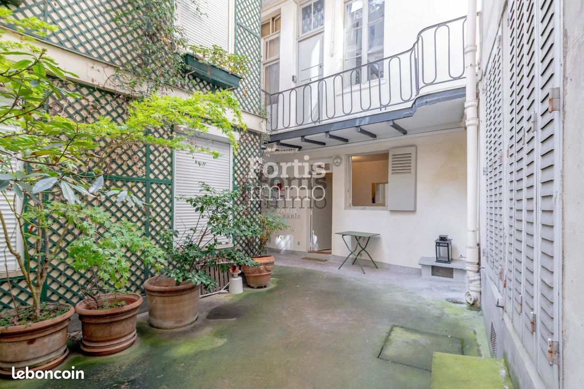 Appartement 1 pièce 11 m² · à Paris · 11 m² · 166 000 €