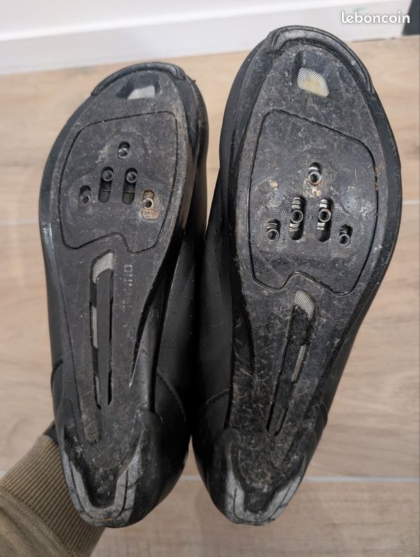 Chaussures cyclisme Peloton taille 44 occasion UNE FOIS UNISEXE