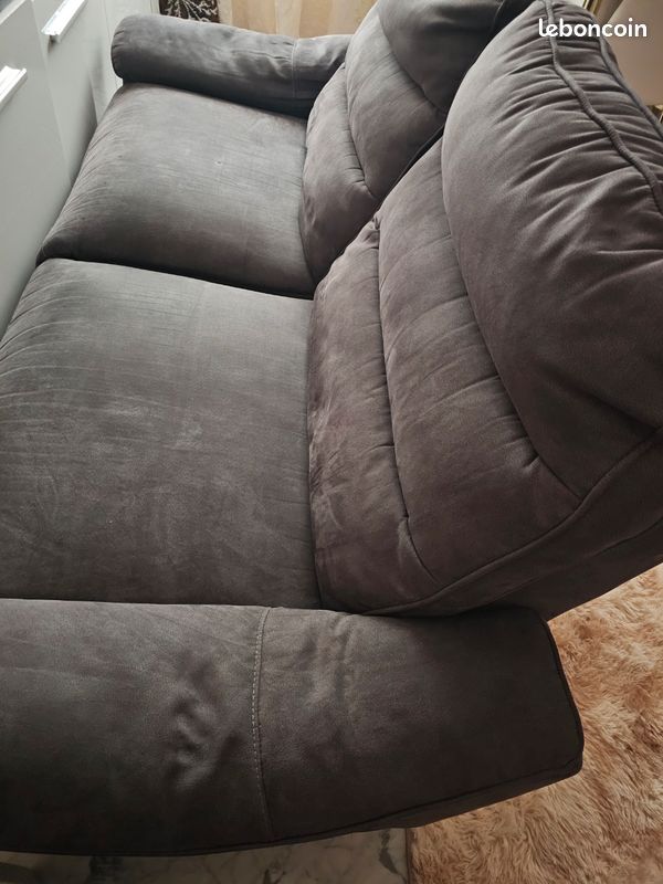 Vendre un canapé bien confortable (image 3)