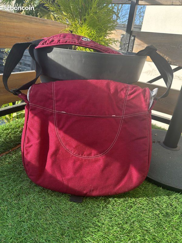 Sacoche Messenger Crumpler 15 pouces (image 2)