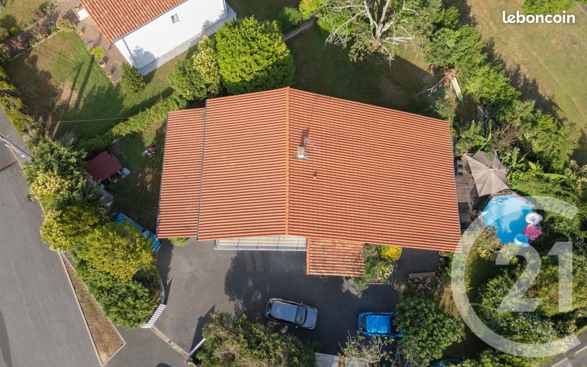 Maison 8 pièces 191 m² · à Saint-Pierre-d'Irube · 191 m² · 650 000 €