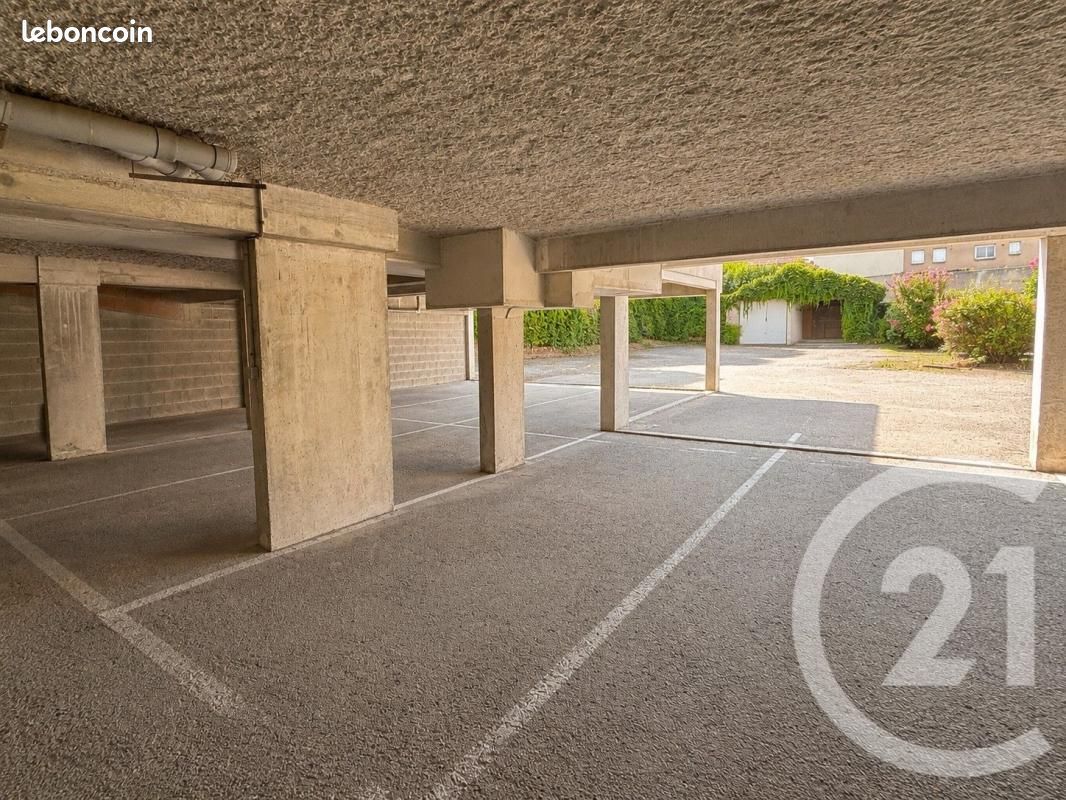 Parking 11 m² · à Toulouse · 11 m² · 20 000 €